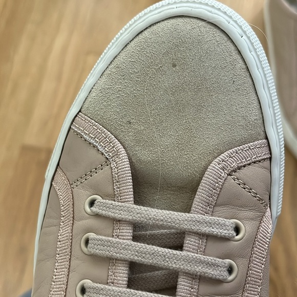 🌺 Woman by Common Projects Shoes - Picture 14 of 16